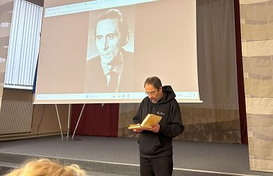 Kuidas thistasime emakeelepeva
